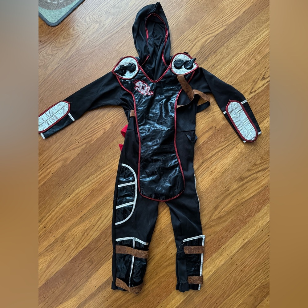 Teetot Kids Ninja Costume, size 5/6